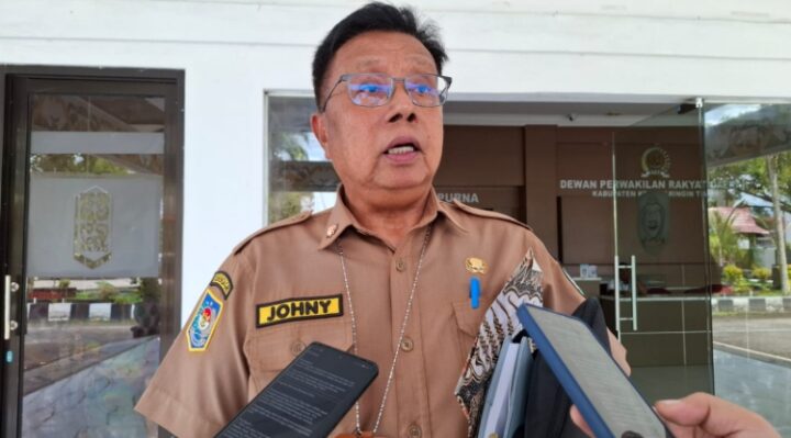 Plt Kepala Dinas Koperasi, UKM, Perindustrian dan Perdagangan (KUKMPP) Kotim, Johny Tangkere.