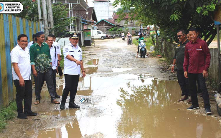 Pemkab Murung Raya Anggarkan Perbaikan Jalan di Muara Laung