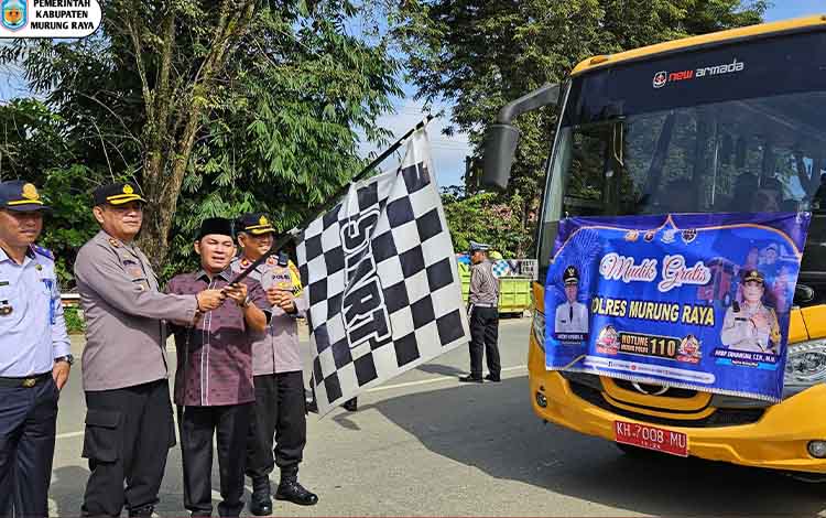 Wabup Murung Raya Lepas Peserta Mudik Gratis Inisiasi Polres Mura