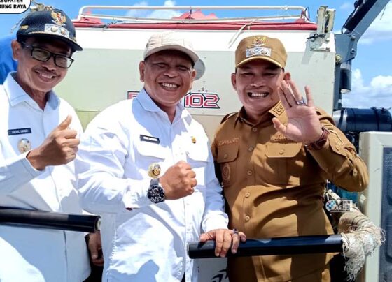 Wakil Bupati Murung Raya (Mura), Rahmanto Muhidin menghadiri kegiatan panen raya padi Nasional yang dilaksanakan di Desa Pantik, Kecamatan Pandih Batu, Kabupaten Pulang Pisau, Senin, 7 April 2025.