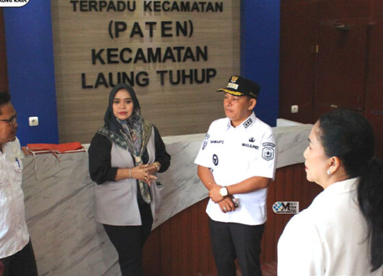 Wakil Bupati (Wabup) Mura, Rahmanto Muhidin melakukan kunjungan kerja ke kantor Kecamatan Laung Tuhup, Rabu, 9 April 2025.