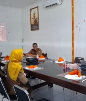 at Persiapan Penilaian Kinerja KabupatenKota dalam pelaksanaan aksi konvergensi percepatan penurunan Stunting Kalteng Tahun 2025, Selasa, 20 Mei 2025.