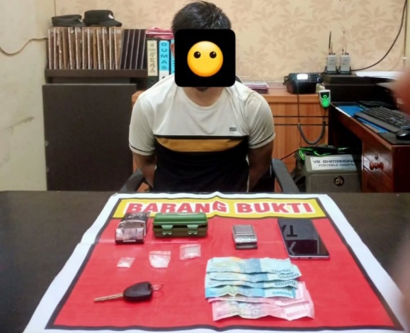 Transaksi Gagal, Pria Ini Diciduk Polisi Saat Tunggu Pembeli Sabu di Rumah Kosong