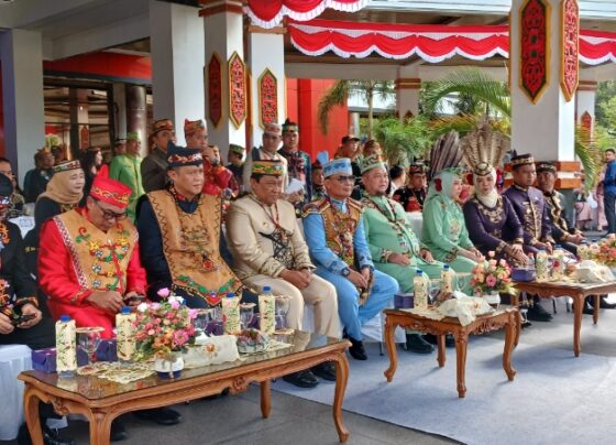 Gubernur Kalteng Agustiar Sabran dan Wakil Gubernur Edy Pratowo menghadiri HUTke 23 Kabupaten Katingan, Senin, 21 Juli 2025