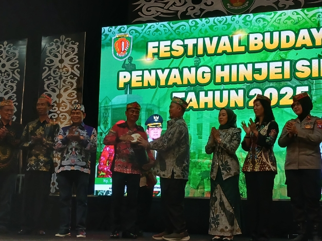 DPRD Katingan Dukung Penuh Festival Penyang Hinje Simpei, Hadiri Langsung Pembukaan di Kasongan