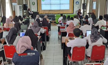 Pelatihan guru
