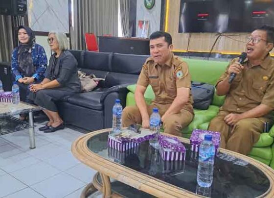 embukaan lomba guru dan kepala sekolah berprestasi di Kotim,Selasa, 29 Juli 2025.