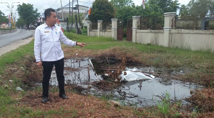 Ketua DPRD Rimbun