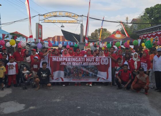 Kemeriahan lomba Agustusan di komplek Pepabri Sampit.
