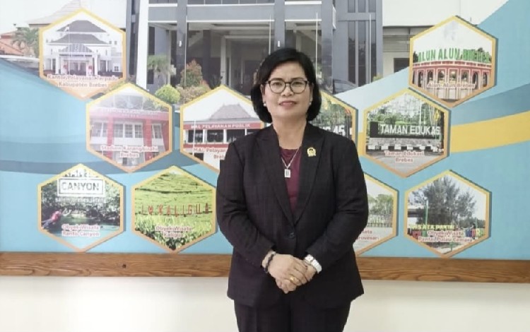 Dewan Sambut Baik Pembagian Bendera Merah Putih di Gunung Mas