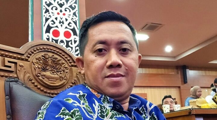 Sigit W