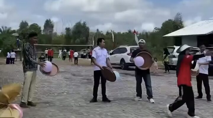 Lomba agustusan guru