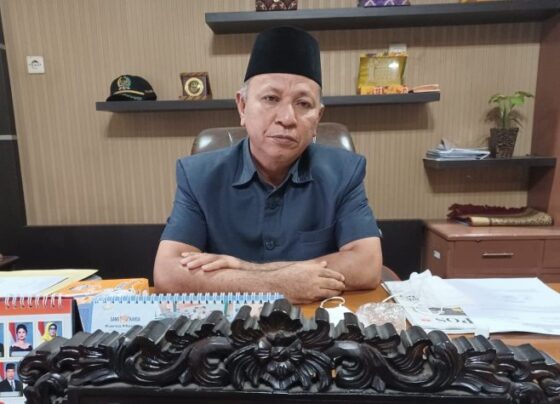 Wakil Ketua II DPRD Kotim, Rudianur.