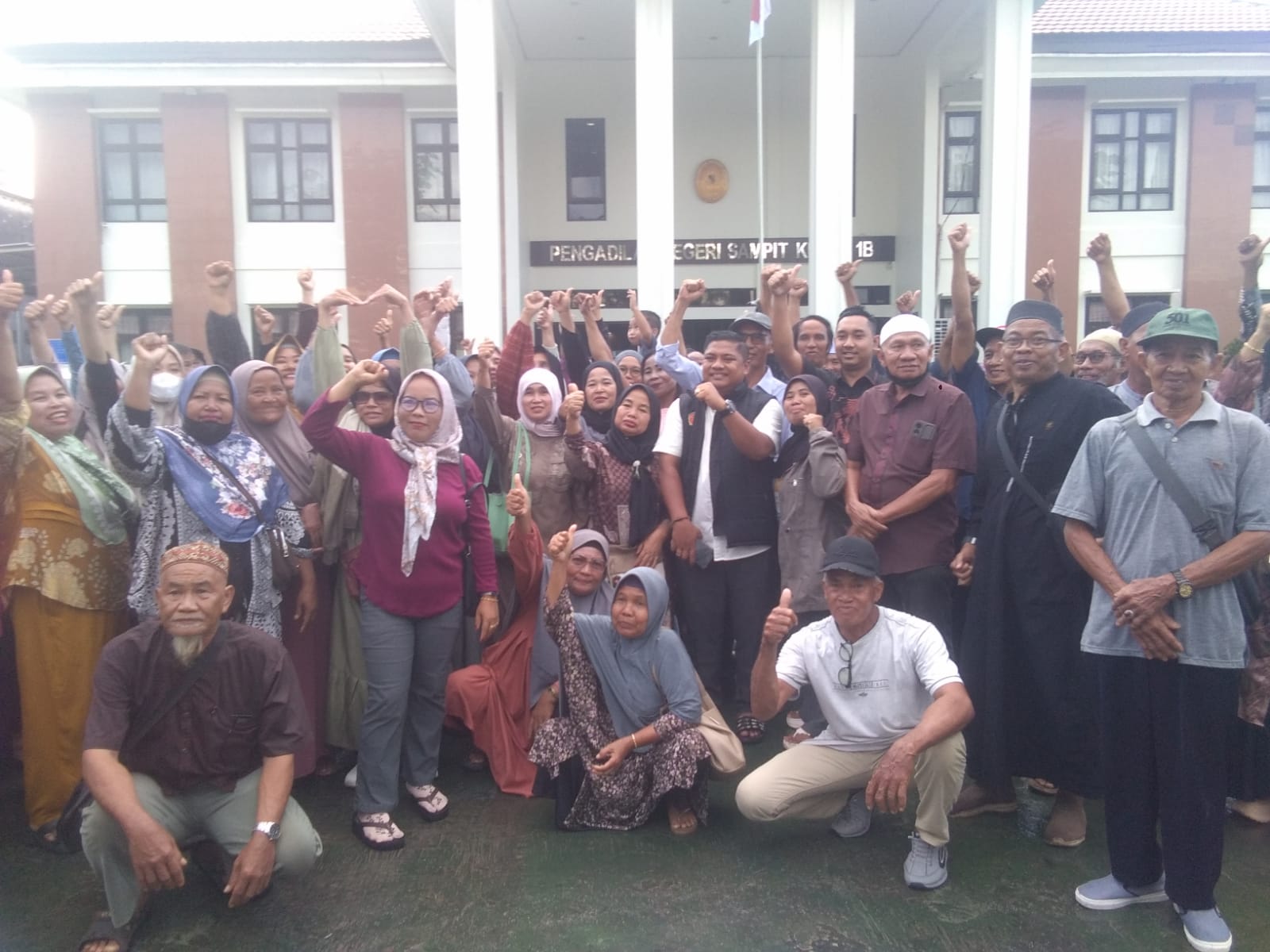 Ratusan Anggota Koperasi Serba Usaha Sejahtera Bersama Menangkan Gugatan di PN Sampit