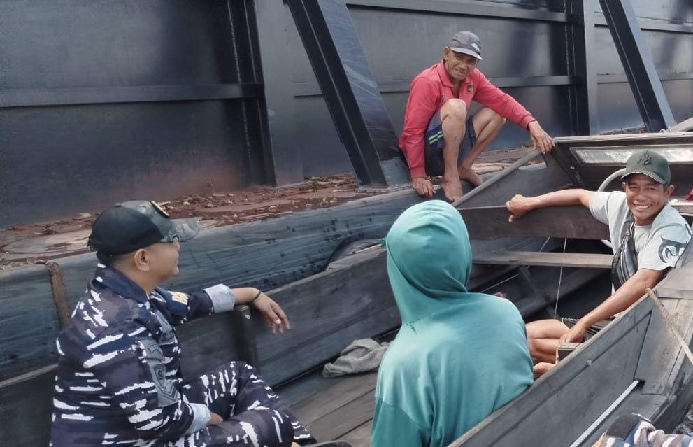 TNI AL Pos Samuda Sosialisasikan Keselamatan di Air